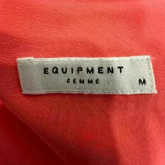 Equipment Femme Salmon Pink Signature Silk Button Down Shirt Size M - Picture 5 of 6